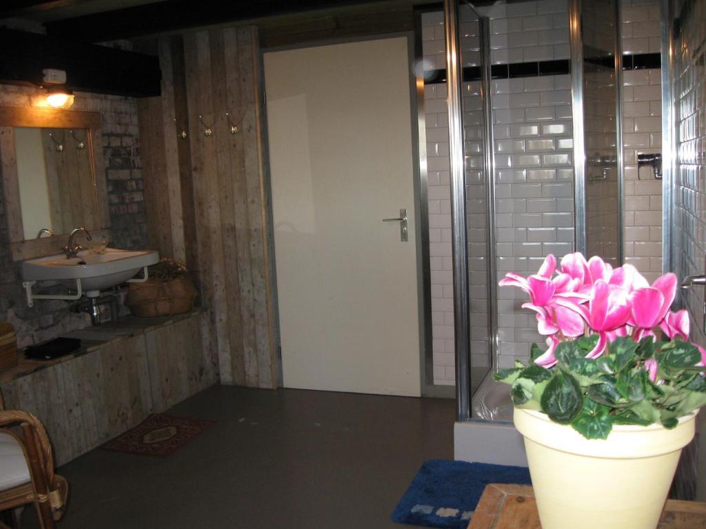 B&B De Turffabriek Griendtsveen Стая снимка